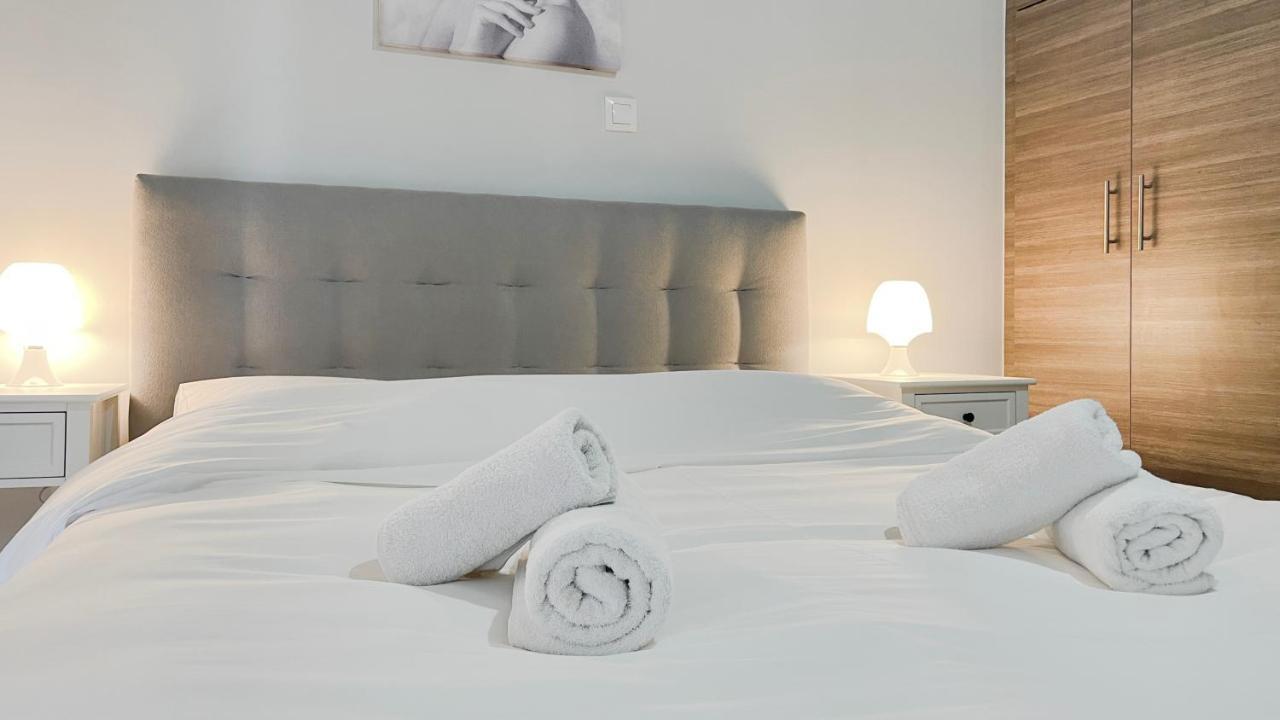 Kodrigktonos Central 77Sqm Apt In Viktoria เอเธนส์ ภายนอก รูปภาพ