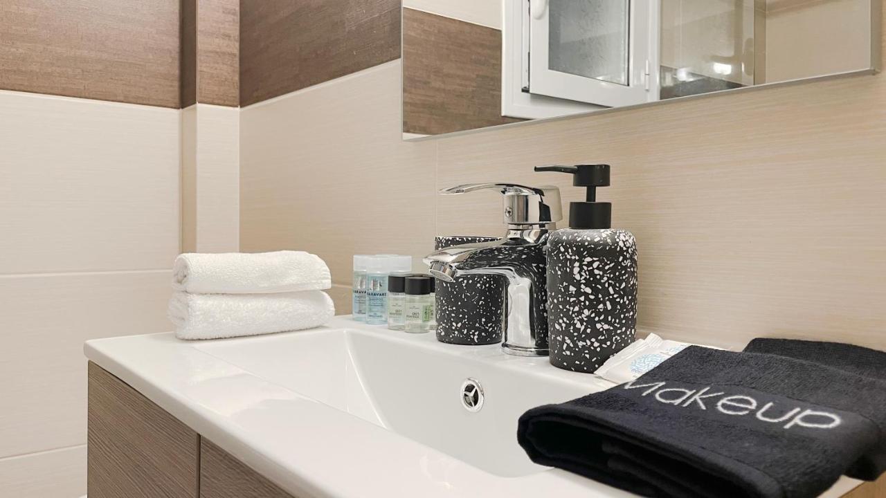 Kodrigktonos Central 77Sqm Apt In Viktoria เอเธนส์ ภายนอก รูปภาพ